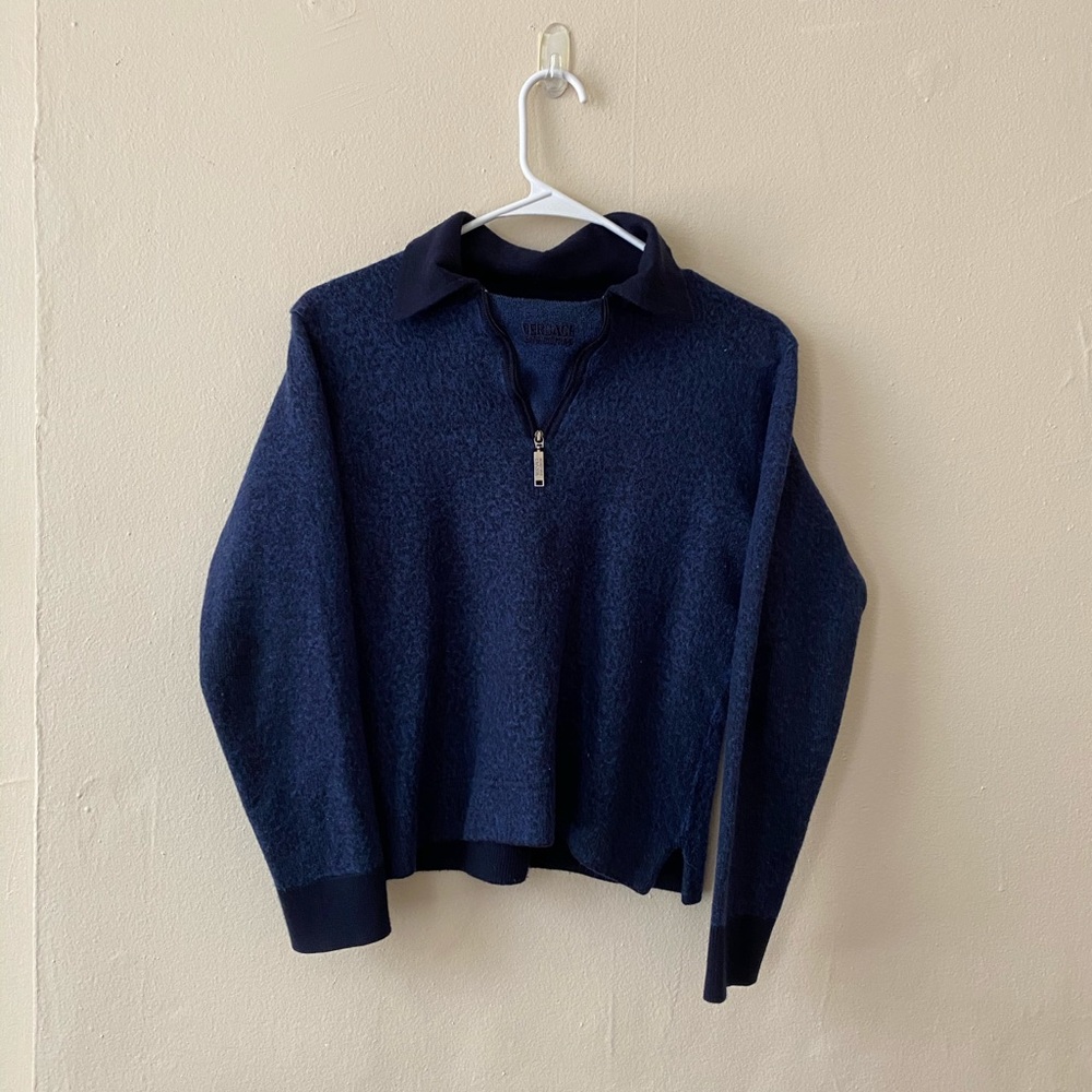 🌻VERSACE couture sweater good conditions